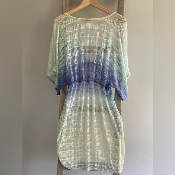 Jordan Taylor aqua marine swimsuit coverup - Picture 4 of 8